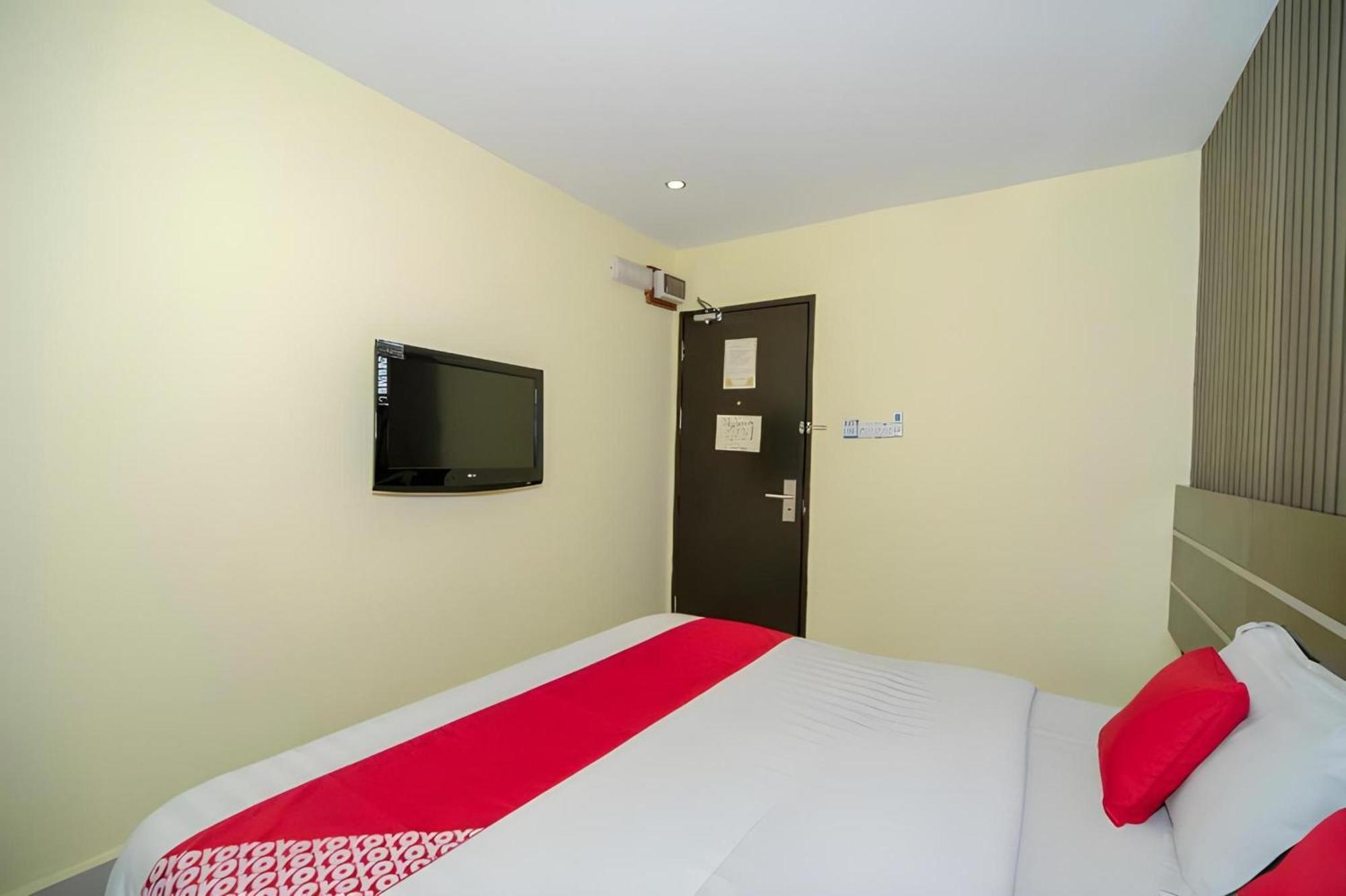 Hotel Super Oyo 89944